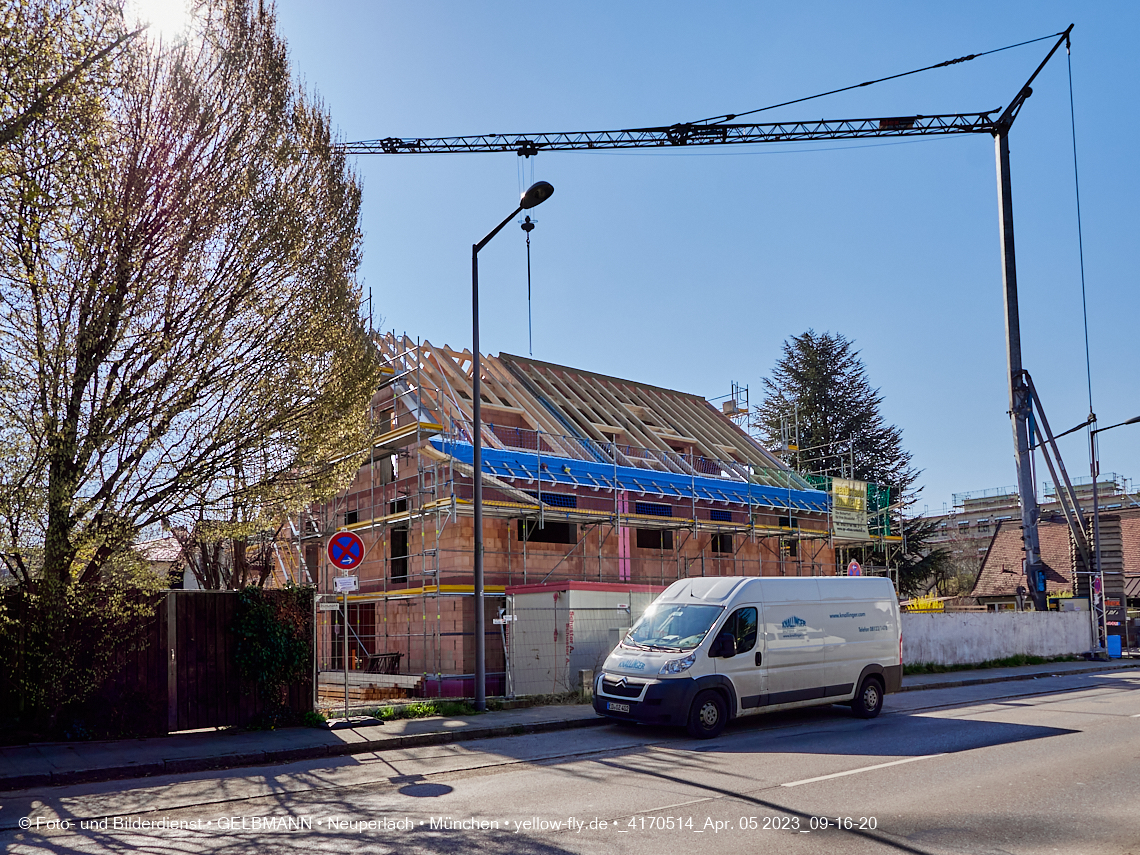 05.04.2023 - Baustelle eines Mehrfamilienhauses in der Niederalmstraße 16 in Neuperlach
